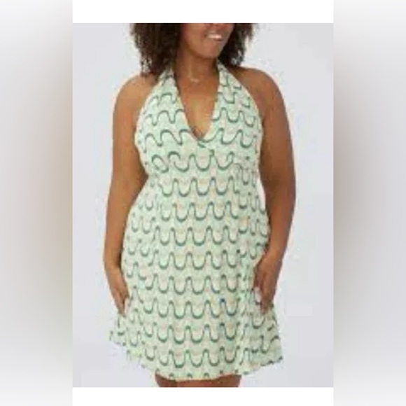 Cotton: On Curve Women's Sz 24 Halter Mini Dress Rommy Wave Grass Green - Picture 2 of 5